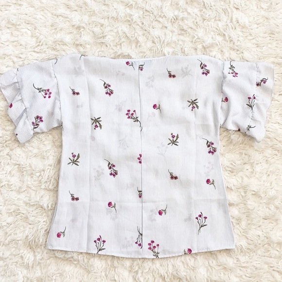 Blue Rain ruffle sleeve striped floral blouse - Picture 5 of 6